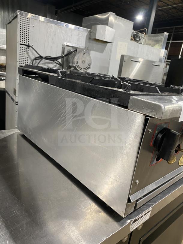 L&J Bunn SH SERVER stainless steel 4-burner countertop hot plate, commercial-grade, good condition, SN: TS00682244.