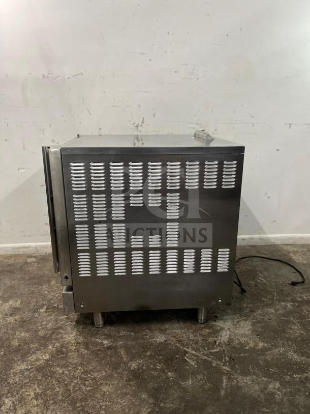 MOFFAT TURBOFAN gas convection oven, stainless steel, commercial-grade, single-deck, 33,000 BTU, unused condition.