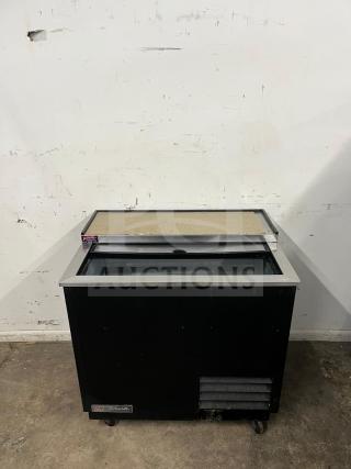 True T-36-GC-HC black glass froster, 36 3/4", used condition, stainless steel top, branded label visible on front.