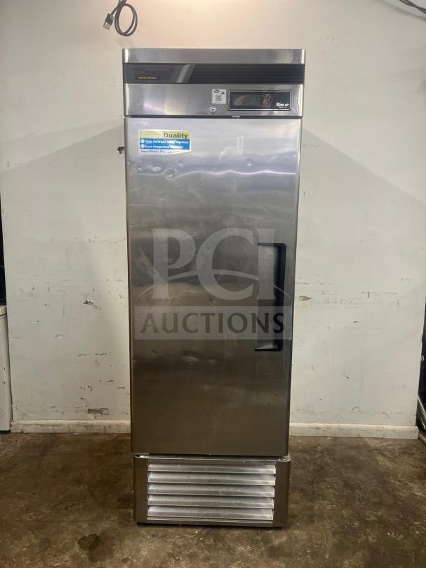 Turbo Air TSF-23SD-N Super Deluxe 27" reach-in freezer with solid door, LED lighting, featuring quality claims on label.