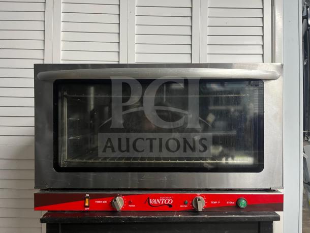 AVANTCO CO-38M convection oven, 4.4 cu. ft., 208/240V, visible knobs and controls, minor wear.