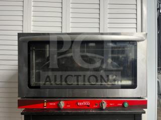 AVANTCO CO-38M convection oven, 4.4 cu. ft., 208/240V, visible knobs and controls, minor wear.