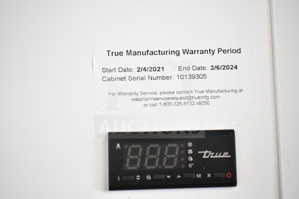 2021 True TSCI-600R-G-PH commercial cooler with warranty info; serial 10139305, 115 volts, 1 phase.