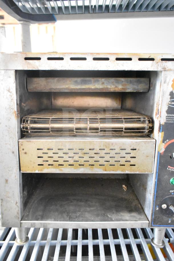 Commercial Pro CPCT1 countertop electric conveyor oven, 208/240V, 1-phase. Features control panel, signs of wear.
