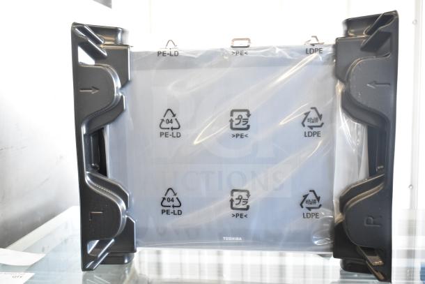 Brand new Toshiba 6149 BOT 41LZ886 TCx Display in packaging, minimal visible scratches, protective covering intact.