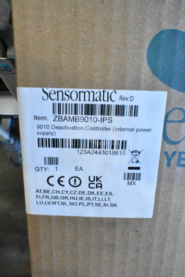 Sensormatic ZBAMB9010-IPS Deactivation Controller with internal power supply, item tag visible, indicating region compatibility.