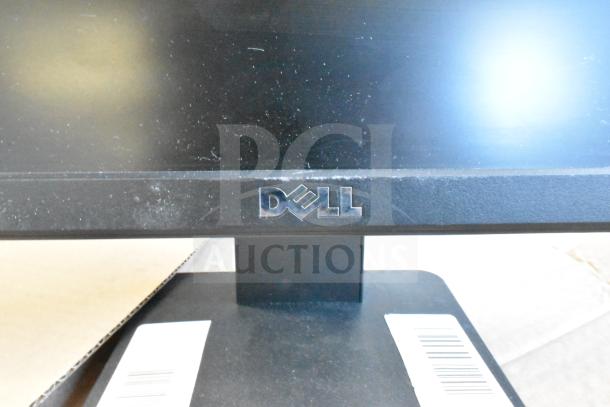 5 monitors: HP, Onn ONA18HO015 21.5", Dell E2414Ht, IBM, various conditions with Dell logo visible. Auction lot.