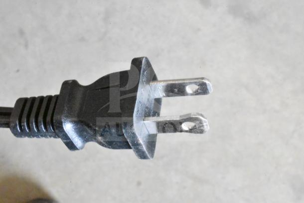 Black power plug for Monster MNVISION156-C Visioni 15.6" Speaker, compatible with 100-240 volts, 1 phase.