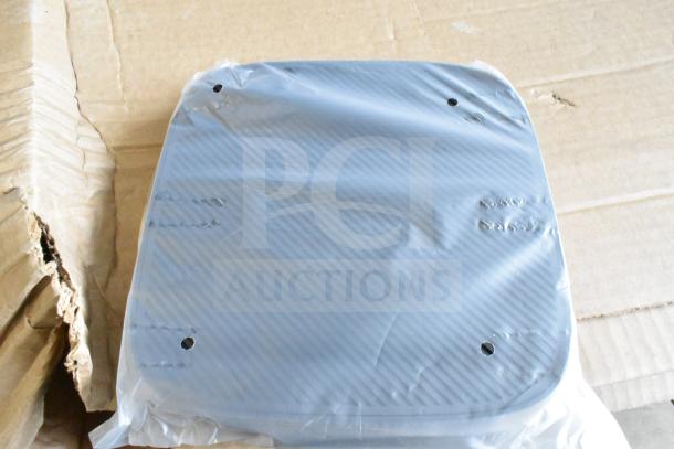 HP Thin Client, covered in protective packaging, new condition. Visible on cardboard background.