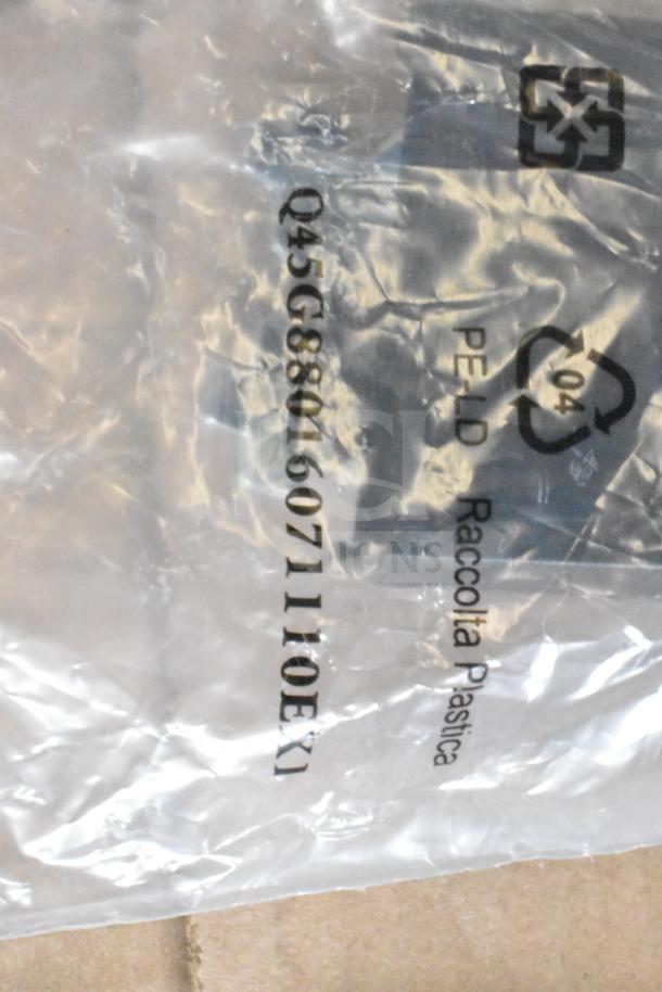 Clear plastic bag with the label "PE-LD 04 Raccolta Plastica" and code "045G88016071110EX1," part of a miscellaneous cable lot.