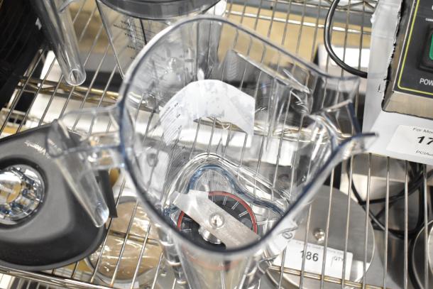 BRAND NEW 2026 VitaMix VM0100A Drink Machine Advance, 2.3 hp, black, with 48 oz. container. Scratch and dent.