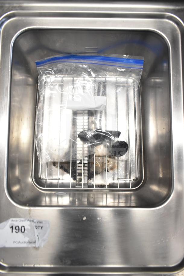 Arcobaleno APCT24 Elena 4.5-gallon electric countertop pasta cooker, stainless steel interior, new condition, auction tag visible.