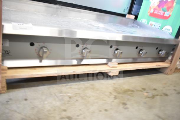 BRAND NEW Cooking Performance Group Commercial Flat Top Griddle, thermostatic controls, scratch and dent condition.