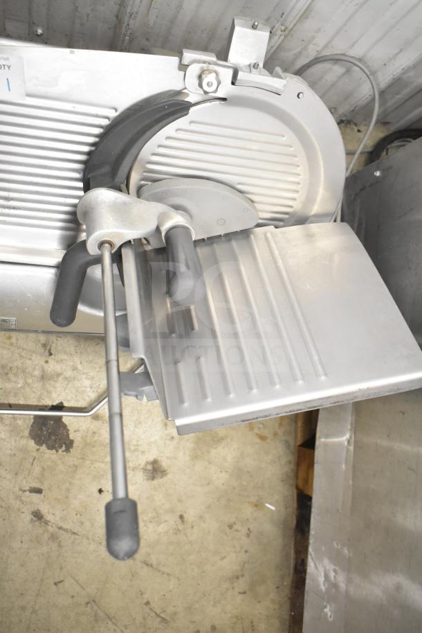 Hobart 2912 Commercial Meat Slicer, 115V, 1 Phase, countertop model, robust metal construction, good condition.