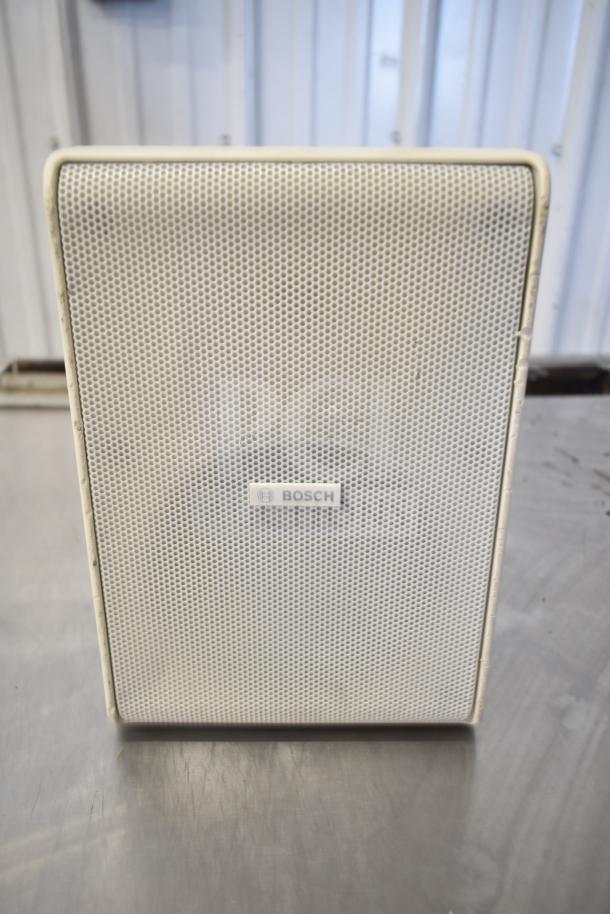 Bosch LB20-PC60EW-5L speaker, white, rectangular shape, visible brand logo, good condition.
