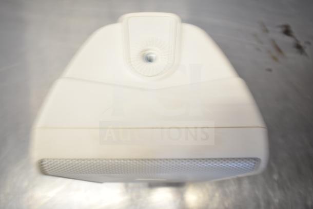 Bosch LB20-PC60EW-5L Speaker, white, compact design, good condition. Front view showing grille and mounting bracket.