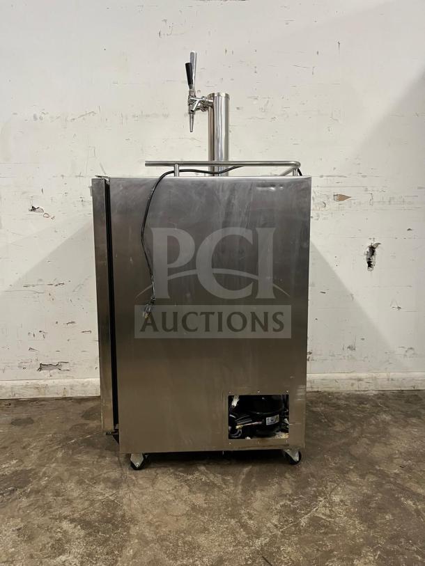 Kegerator sbc695osnk Outdoor Beer Kegerator & Dispenser, stainless steel, tap handle, power cord, casters, used condition.