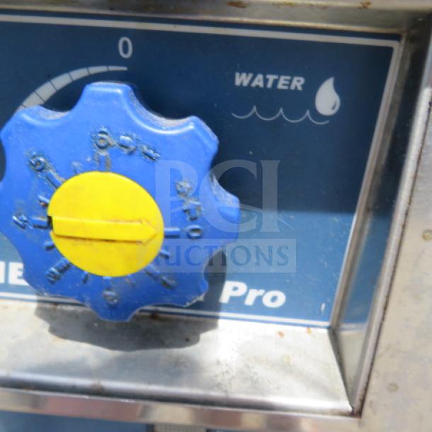 Anets Dual Natural Gas Pasta Cooker control panel with blue and yellow knob. Model GPC14. Features water setting.