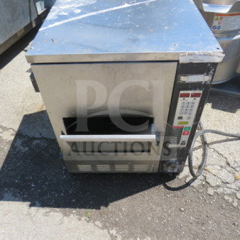 Broaster VENTLESS Countertop Fryer, Model VF-3i, 120/208 Volt, 22.5x23x27 in., working condition, visible control panel.