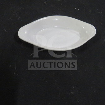 Tuxton 120 Welsh Rarebit Server, oval 8x4.5 inches, white ceramic. Auction lot of 10. Minimal wear, no visible marks.