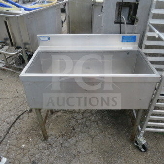 LaCrosse SK36CT stainless steel ice well, 36x21x34.5 inches, used condition, visible manufacturer tags.