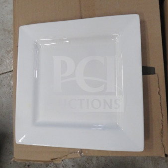 9-inch World SL-9 square plate. White ceramic, modern design. New condition. Suitable for dining or display.