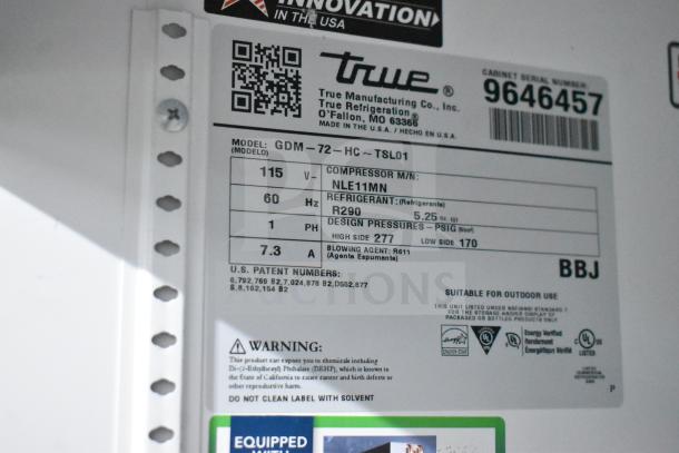 True GDM-72-HC 3 Door Cooler Merchandiser, 115V, 1 Phase, model and specifications label shown.