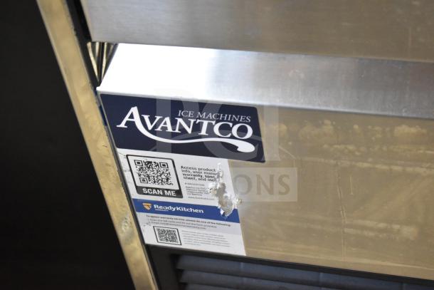 Avantco 194EUCH160A commercial ice machine, scratch and dent, 2025 model, visible label with damage, 44 lb. bin capacity.
