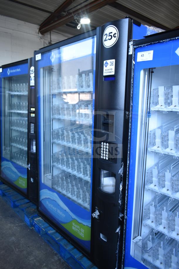 Crane 5800-4 vending machine with bill acceptor, 115V, 1 phase; displays bottled drinks, 25¢ price shown.