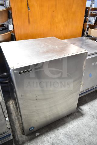Hoshizaki KM-900MRH commercial ice machine head in stainless steel. Model KM-900MRH, 208-230V, 1 phase. Used condition.