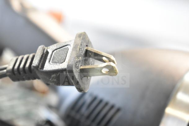 Galaxy 177IMBL9 Immersion Blender plug, close-up view, showing standard 110-120 V, 1-phase connection.