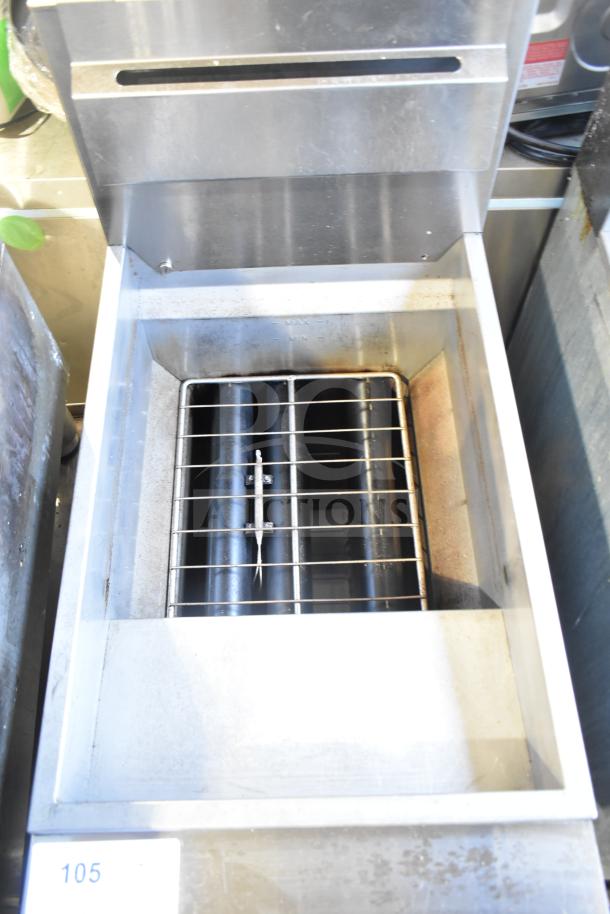 2024 Qualite QL-9/NG commercial deep fat fryer with 90,000 BTU, includes 2 metal fry baskets. Durable stainless steel.