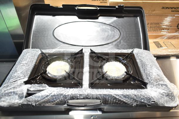 BRAND NEW Choice 472BR215 2-Burner Butane Range, portable stove, 30000 BTU, brass burner, scratch and dent, bubble wrap.
