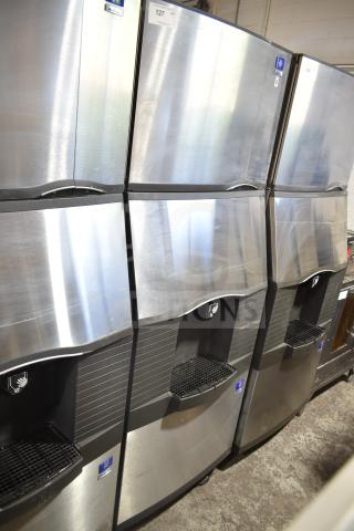 Manitowoc SD0452A ice machine head on SPA310 dispenser, stainless steel, 115V, 1 phase, commercial use, excellent condition.