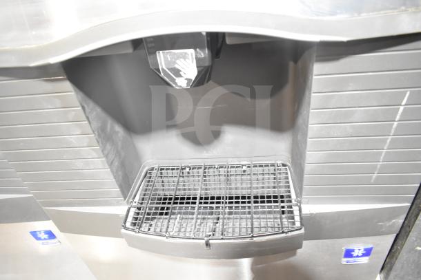 Manitowoc SD0452A Ice Machine Head on SPA310 Dispenser, 115V, 1 Phase, showing ice dispensing area and grill.