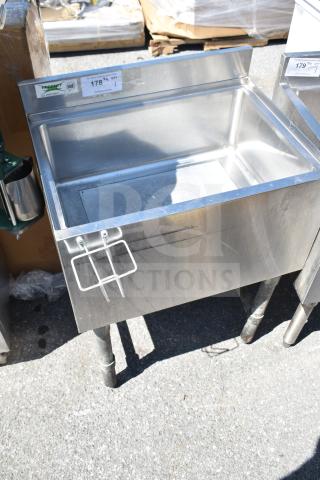 Regency 600IB1824CP commercial ice bin with cold plate, stainless steel, sturdy legs, clean condition.