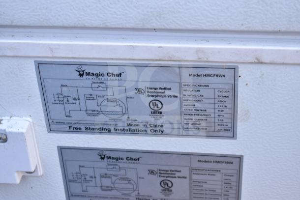 Magic Chef HMCF5W4 chest freezer label, 115 volts, 1-phase, refrigerant R600a, manufactured June 2022, UL listed.