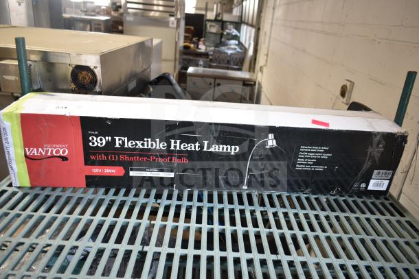 BRAND NEW Avantco HL39BK 39" Black Single Arm Bulb Warmer in box, 120V, 250W, flexible heat lamp, shatter-proof bulb.