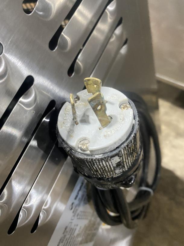 Spaceman 6236-C stainless steel ice cream machine plug detail; 220V, 1 Phase; SN: 2300996; commercial countertop model.