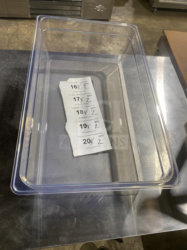 Clear FOH Commercial Drinkwise Pan, 20.6 Qt. Capacity. Excellent condition, includes auction tag with quantity and bid info.