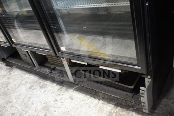 2017 True GDM-72-HC commercial 3 door cooler, reach-in style, 115V, 1 phase, glass doors, good condition, tested working.