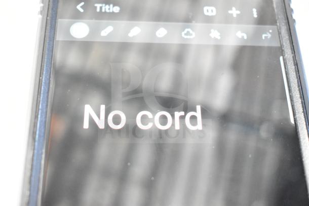 2016 Hobart HTi-7LH26 commercial scale, countertop model. Screen damage noted. Missing power cord. Tested, working condition.