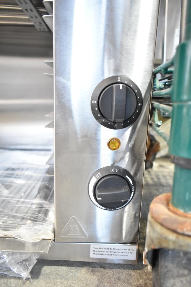 BRAND NEW Avantco 177CHSME32IM 32" electric countertop cheese melter, scratch and dent, 208/240V, 1 Phase, control knobs visible.