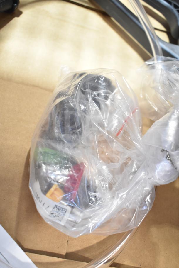 BRAND NEW SIMPSON 4,500 PSI Pressure Washer Spray Gun with Side Assist Handle in plastic packaging.