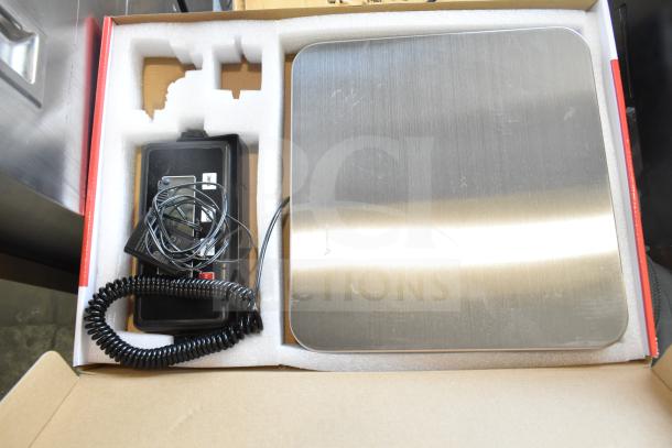 BRAND NEW SCRATCH AND DENT! 177RS110LP Galaxy RS110LP 110 lb. Low-Profile Digital Receiving Scale, stainless steel, remote display included.