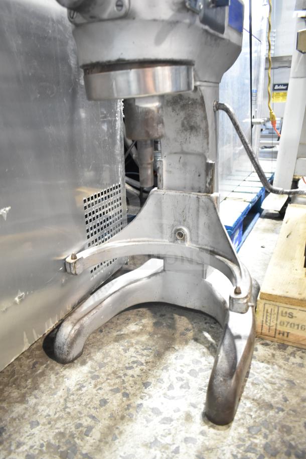 Hobart A200 Countertop 20 Quart Dough Mixer, 115V, 1 Phase, visible wear, durable steel construction, no bowl or attachments.