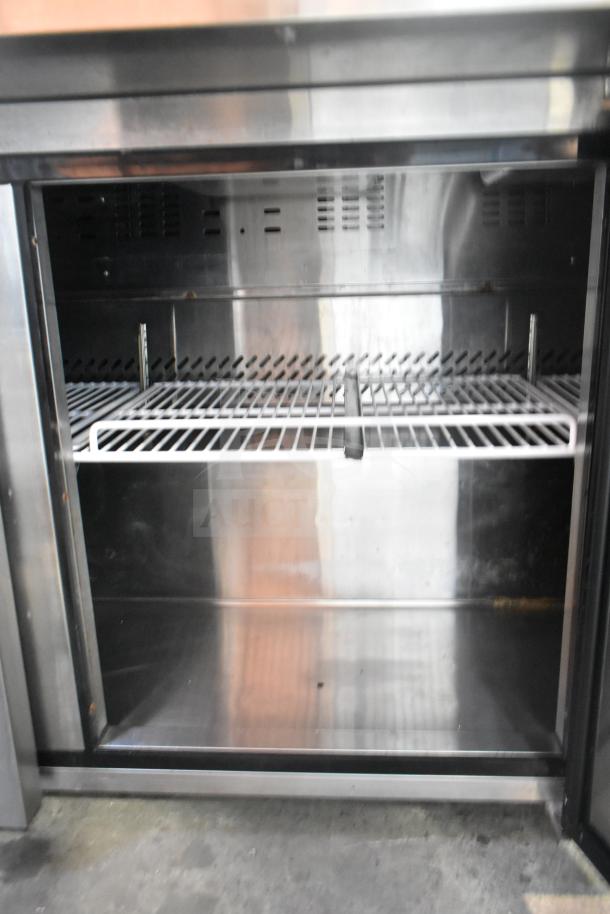 Atosa Commercial Prep Table, 115 Volts, 1 Phase, stainless steel, dual compartment, ventilated shelves, excellent condition.