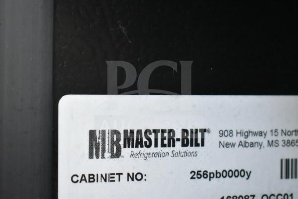 Master-Bilt IM-23GB freezer label showing brand, model, and cabinet number 256pb0000y, emphasizing refrigeration solutions.