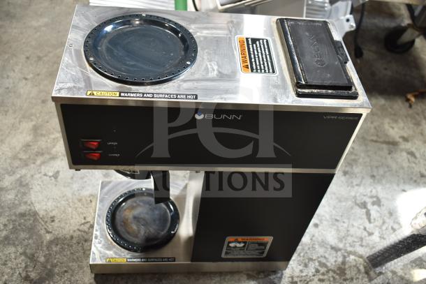 Bunn VPR 33200.0015 Pourover Coffee Brewer, 2023 model, with 1 upper and 1 lower warmer. 120 Volts, used condition.
