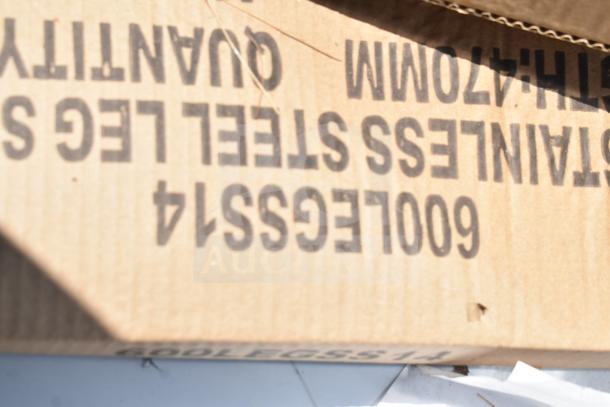 Cardboard packaging for Regency 600S3182424R commercial 3-bay sink with right side drain board, labeled as stainless steel legs.